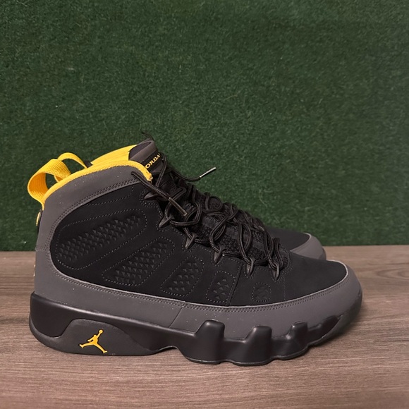 Jordan 9 Retro ‘Dark Charcoal Grey University Gold’ Size 11 - Picture 3 of 11